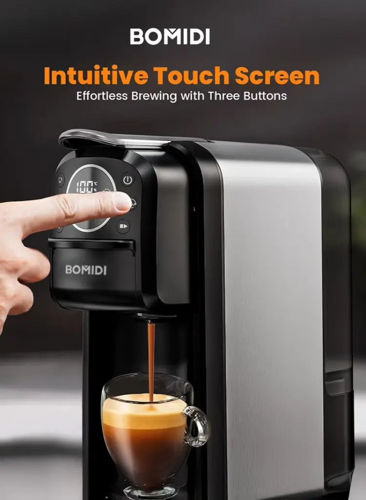 Rich espresso with thick crema being poured from the 20-bar Bomidi CM01.