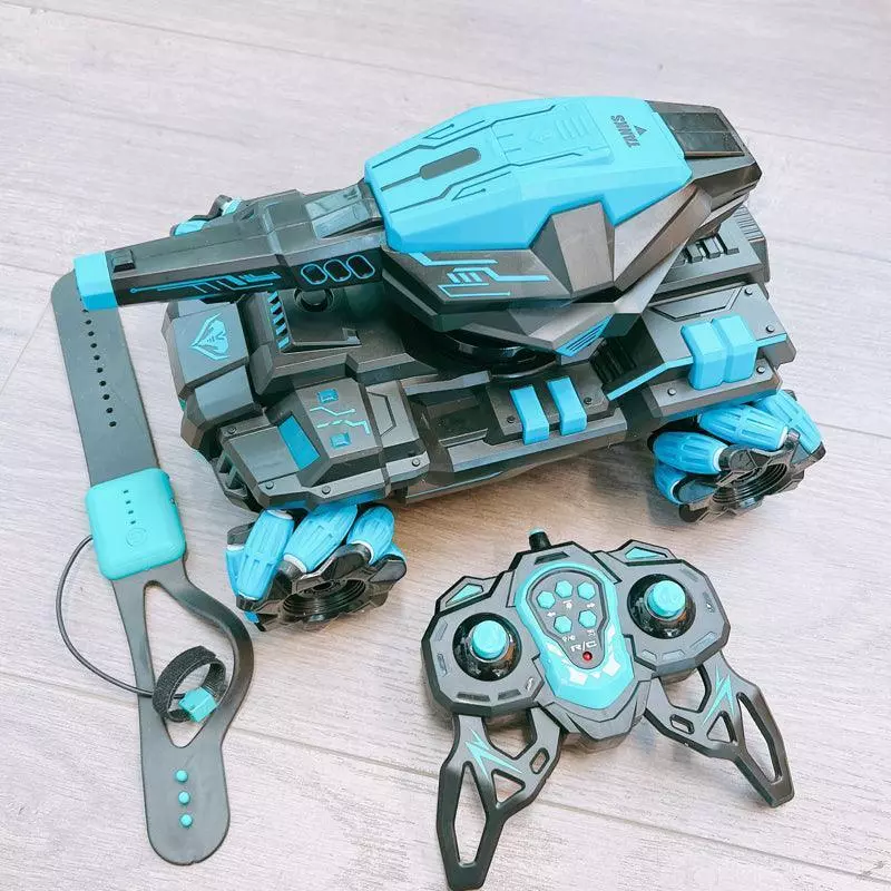 خزان قنبلة مائية مع جهاز تحكم عن بعد، وإطلاق، ورشاش رقم 899-D5